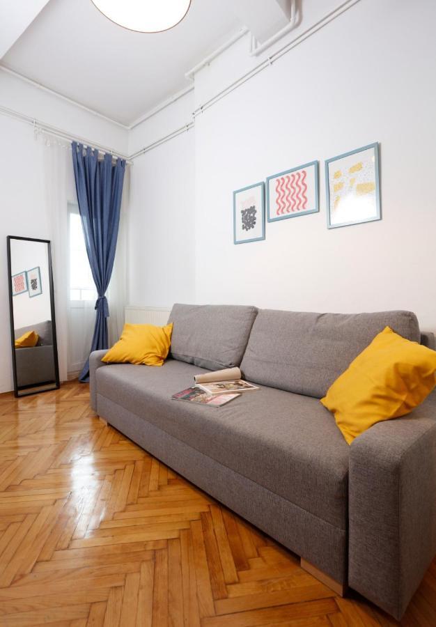 Lovely Apartment With 2 Bedrooms Bucureşti Eksteriør bilde